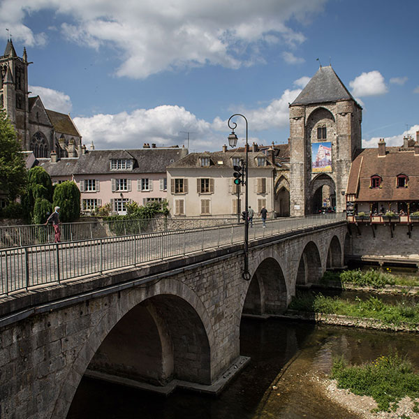 Vue du pont de Moret-sur-Loing